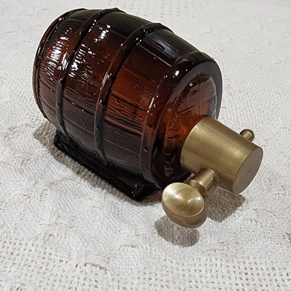 Vintage Avon ON TAP BEER WINE BARREL Amber Collectors Empty Brown Glass Bottle